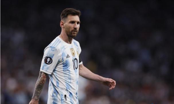 10月29日华康转债上涨0.38%，转股溢价率23.82%